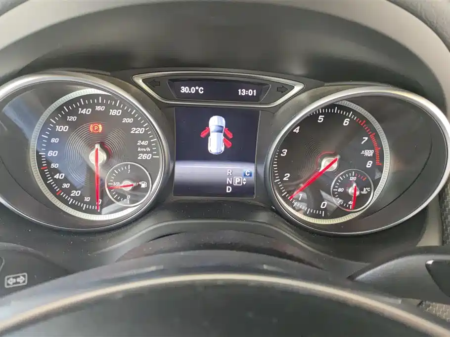 Mercedes-Benz GLA 2019 GLA 200 Fashion фото 14