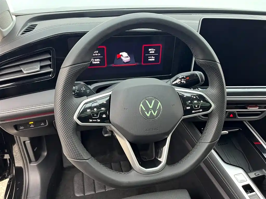 Volkswagen Magotan 2024 380TSI DSG Luxury Edition (Daimai Package) фото 10