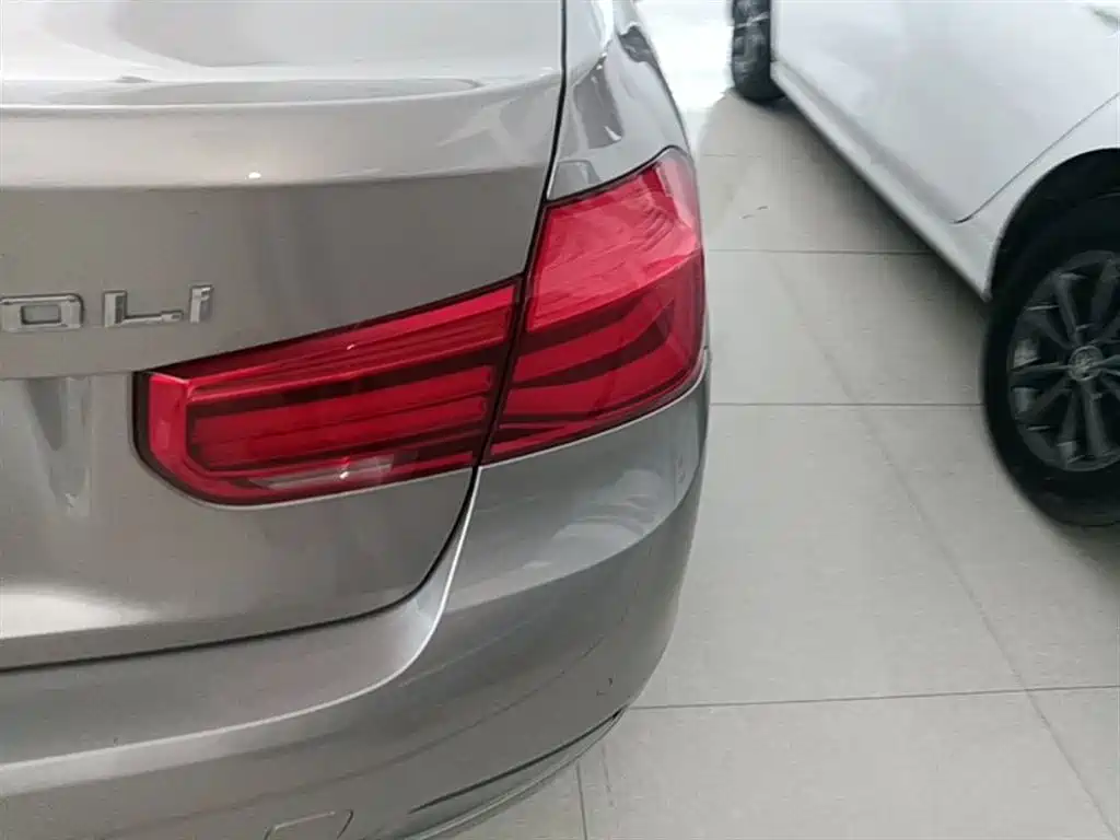 BMW 3 Series 2019 320Li Fashion Type фото 8
