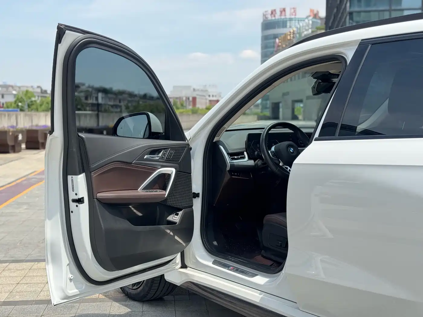 BMW X1 2023 sDrive25Li M Sport Package фото 12