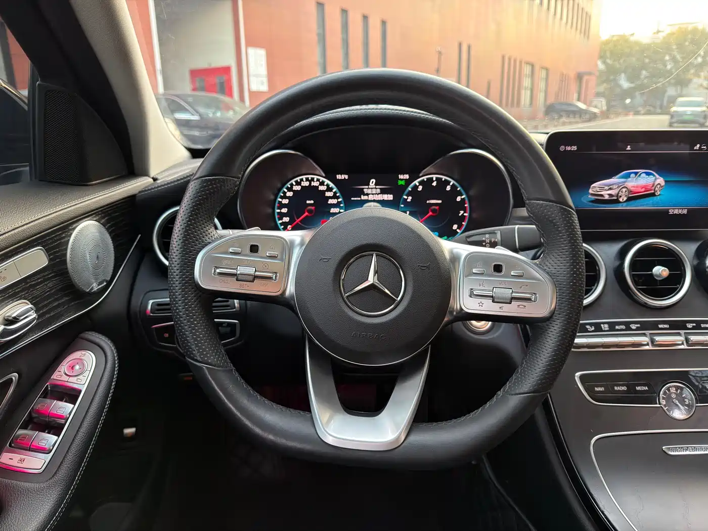 Mercedes-Benz C-Class 2020 C 260 L Sport фото 7