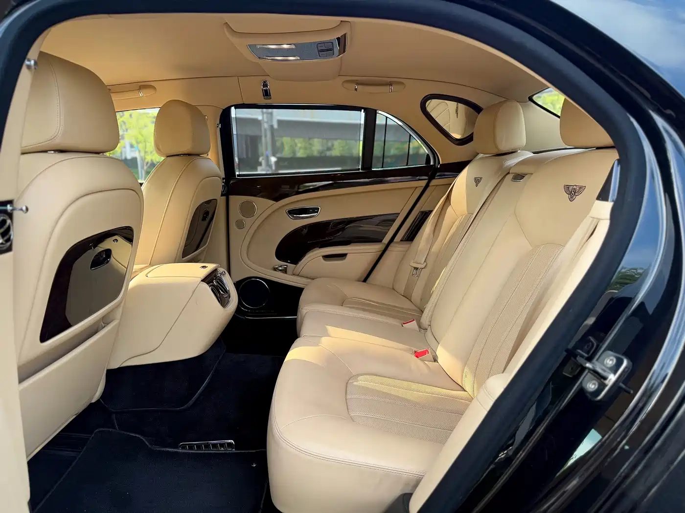 Bentley Mulsanne 2012 6.8T EIC Special Custom Edition фото 12