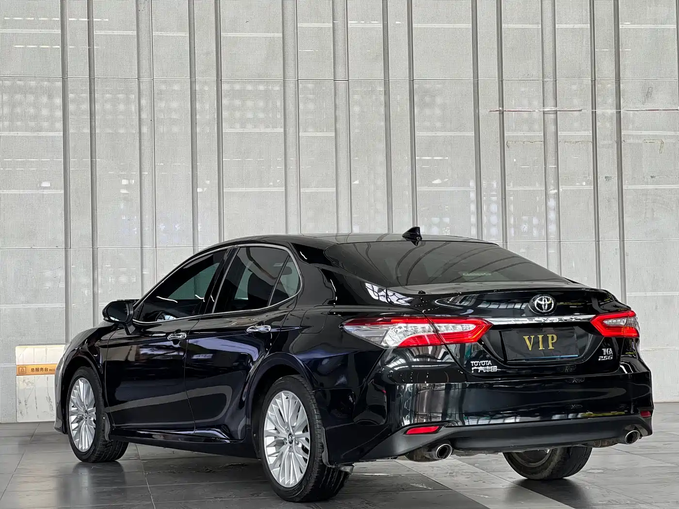 Toyota Camry 2018 2.5G Luxury Edition фото 22