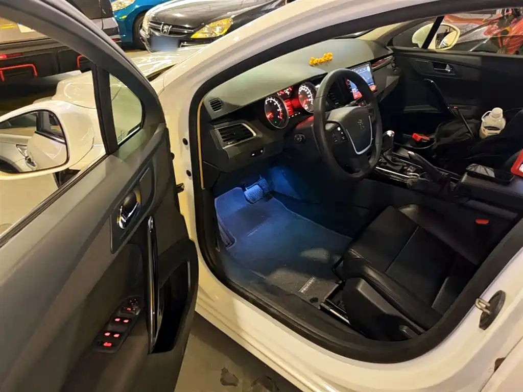 Peugeot 508 2013 2.0L 2nd Anniversary Auto Sunroof Classic Edition фото 16