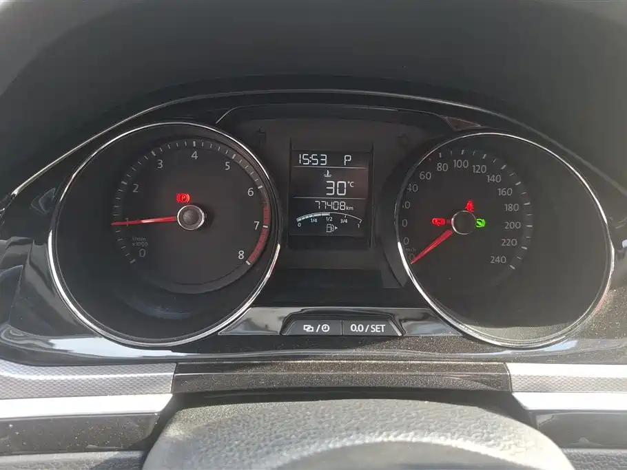 Volkswagen Bora 2018 1.5L Automatic Comfort фото 14