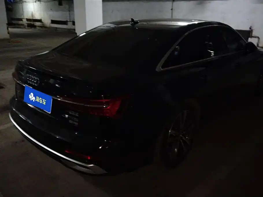 Audi A6L 2019 40 TFSI Luxury Dynamic фото 3