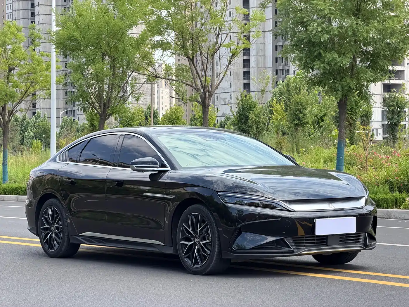 BYD Han 2024 EV Glory Edition 506KM FWD Premium фото 3