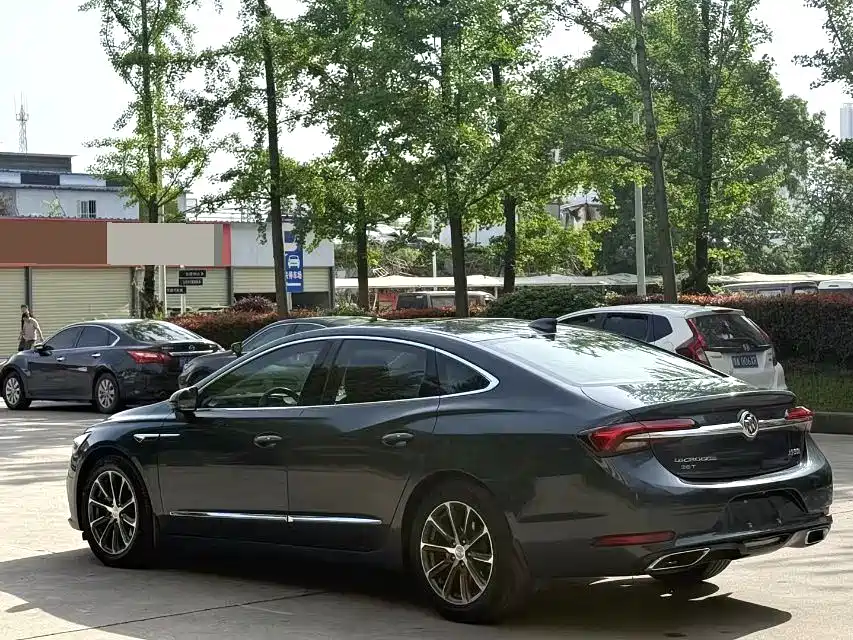 Buick LaCrosse 2019 28T Luxury Edition фото 7