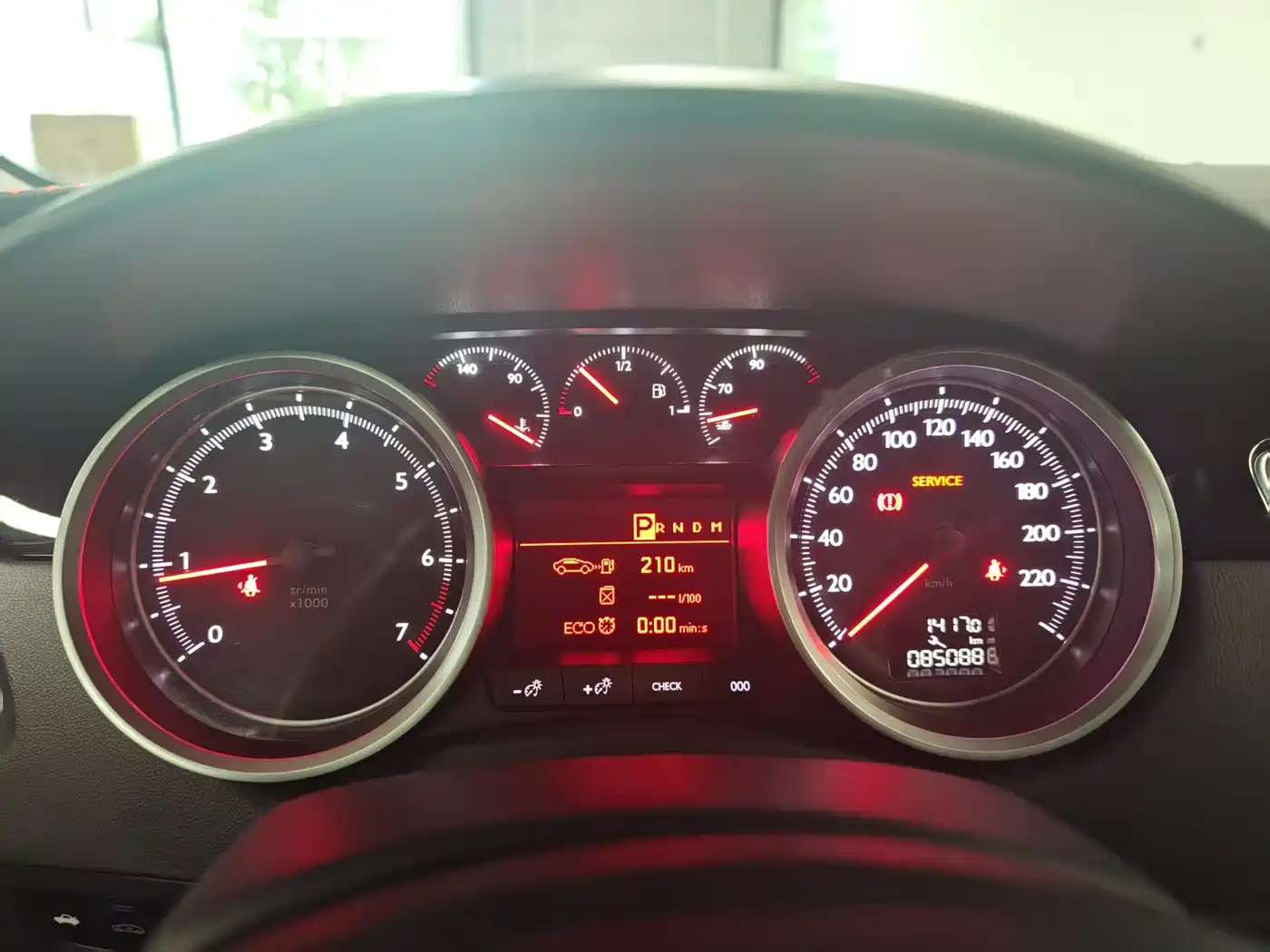 Peugeot 508 2015 1.8THP Auto Excellence Edition фото 21