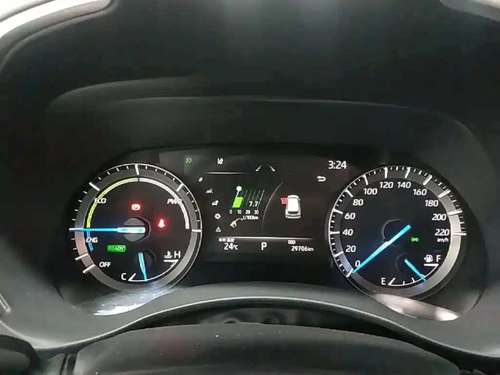 Toyota Crown Kluger 2021 2.5L HEV 4WD Luxury фото 12