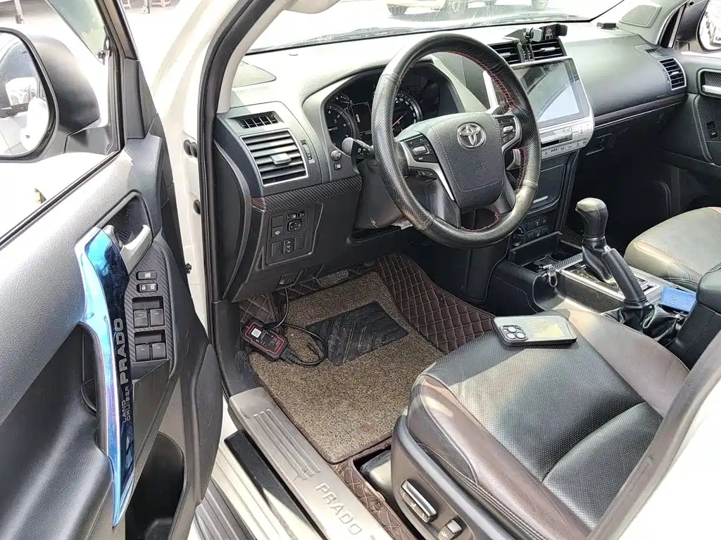 Toyota Prado 2020 2019 3.5L Automatic TX-L Zunxiang Edition with Rear-mounted Spare Tire