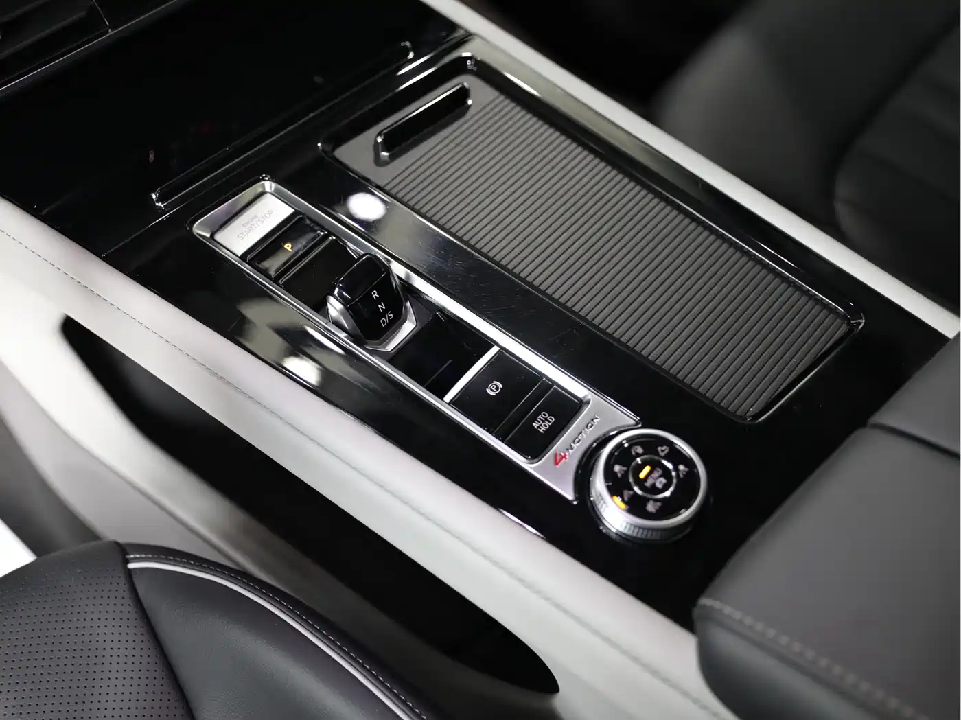 Volkswagen Teramont 2022 380TSI 4MOTION Premium Luxury фото 10