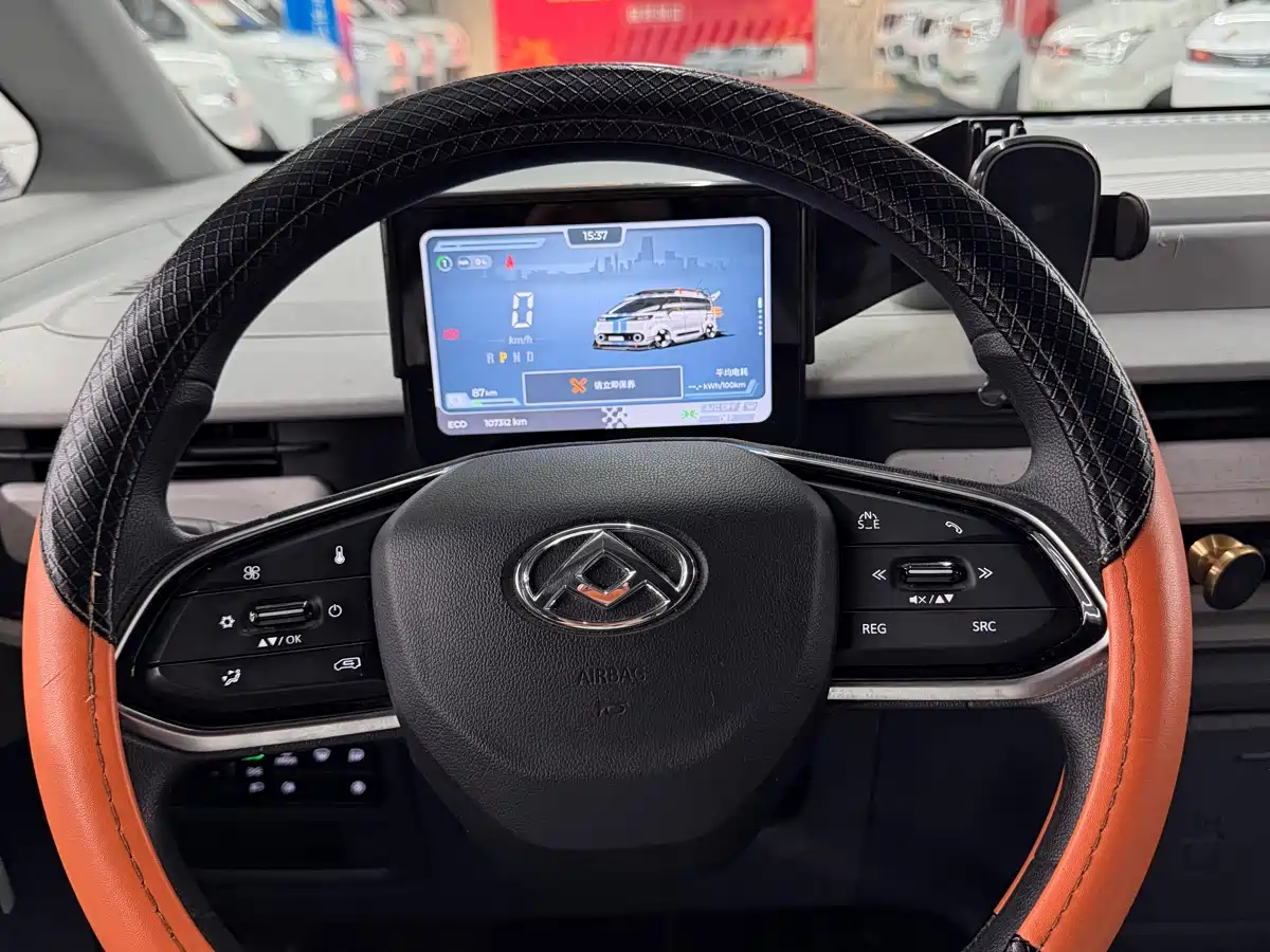 SAIC Maxus Dana V1 2025 Model V1+ Long Wheelbase High Roof Multi-Purpose Edition (62kWh) фото 13