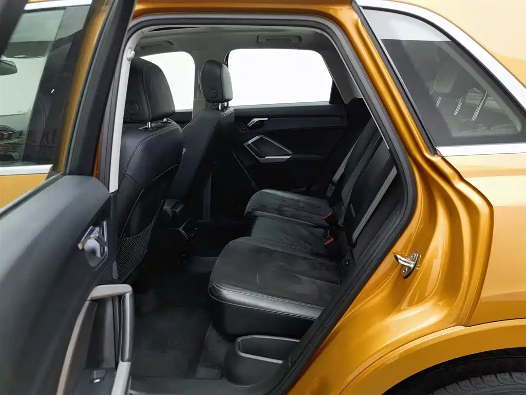 Audi Q3 2019 35 TFSI Progressive Sport фото 15