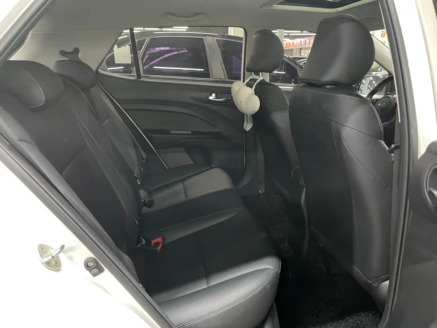 Kia KX1 2021 1.4L CVT Fun Sunroof Version фото 16