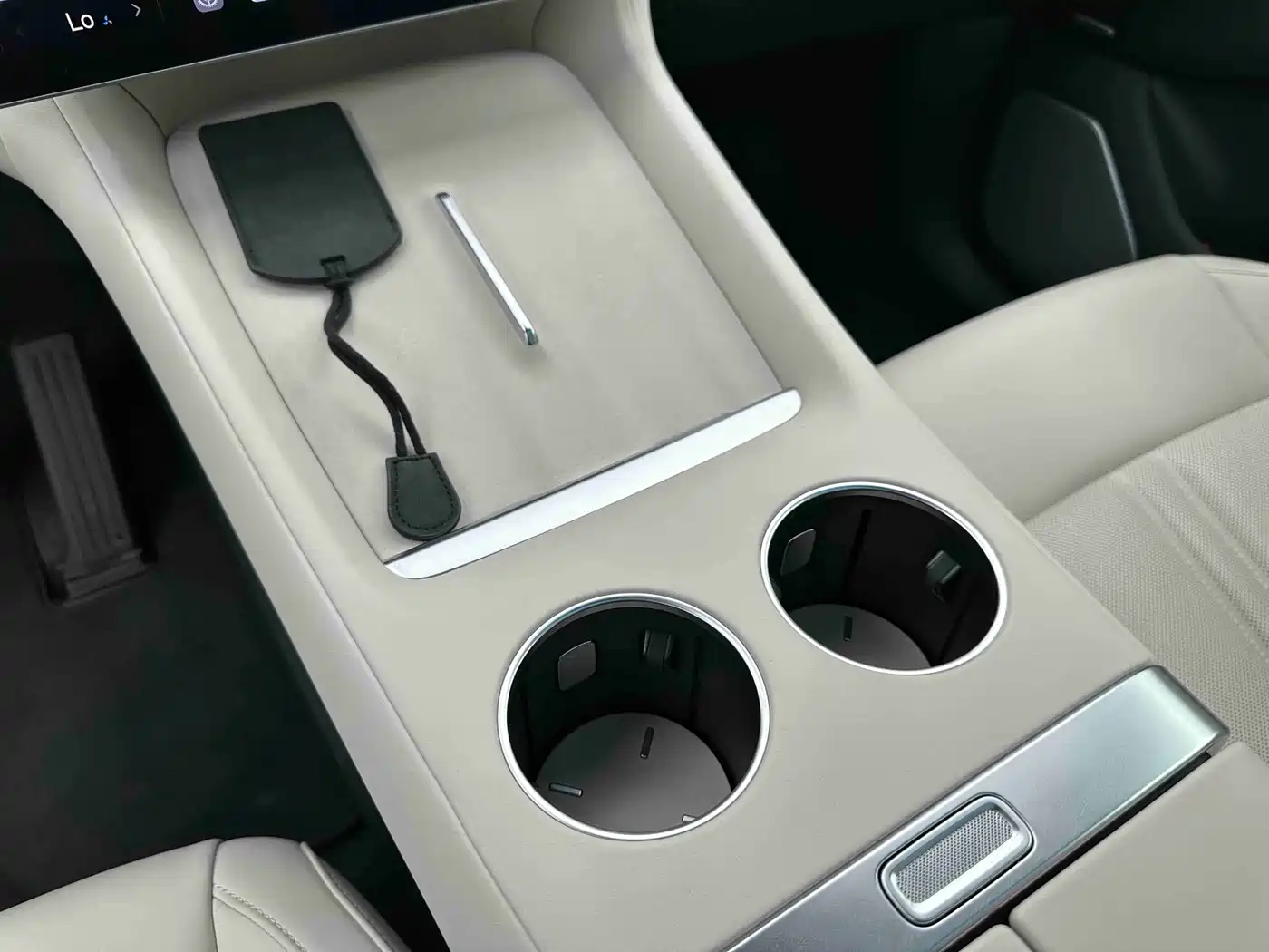 Xiaomi Auto Xiaomi YU7 2025 Ultra Long Range High Performance AWD Max Edition фото 13