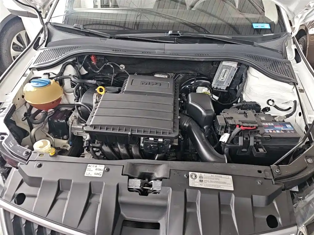 Škoda Fabia 2017 1.4L Auto Car Enjoy Edition фото 20