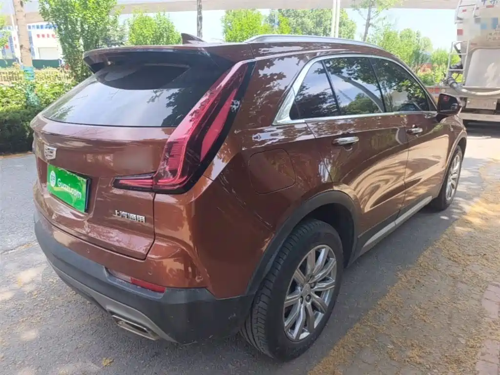 Cadillac XT4 2021 28T FWD Luxury Edition фото 7