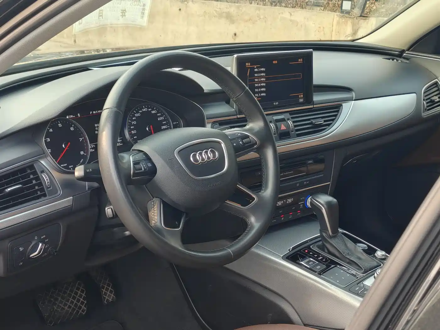 Audi A6L 2018 30th Anniversary 35 TFSI Fashion фото 13