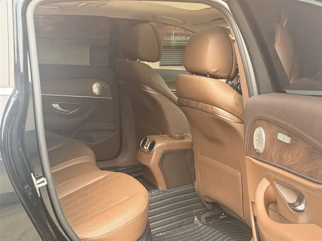 Mercedes-Benz E-Class 2020 Facelift E 260 L фото 21