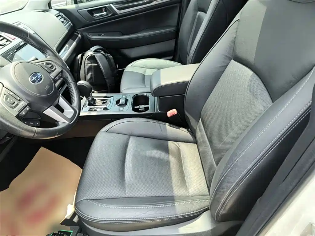 Subaru Outback 2015 2.5i Sport Navigation Edition фото 15