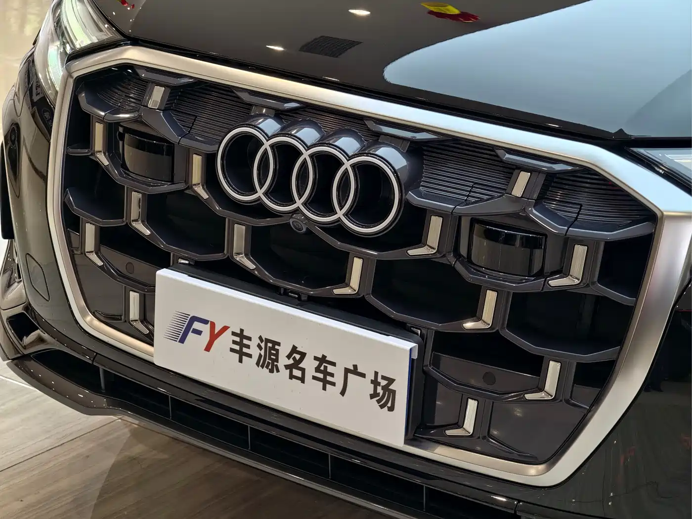 Audi Q7 2025 55 TFSI quattro S line Sport фото 24