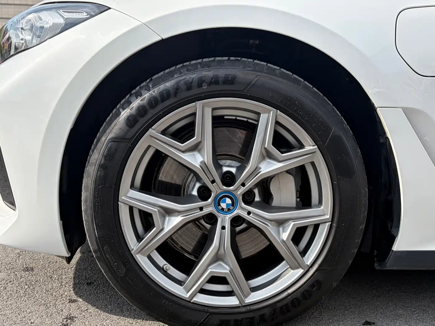 BMW i3 2024 eDrive 35 L фото 4