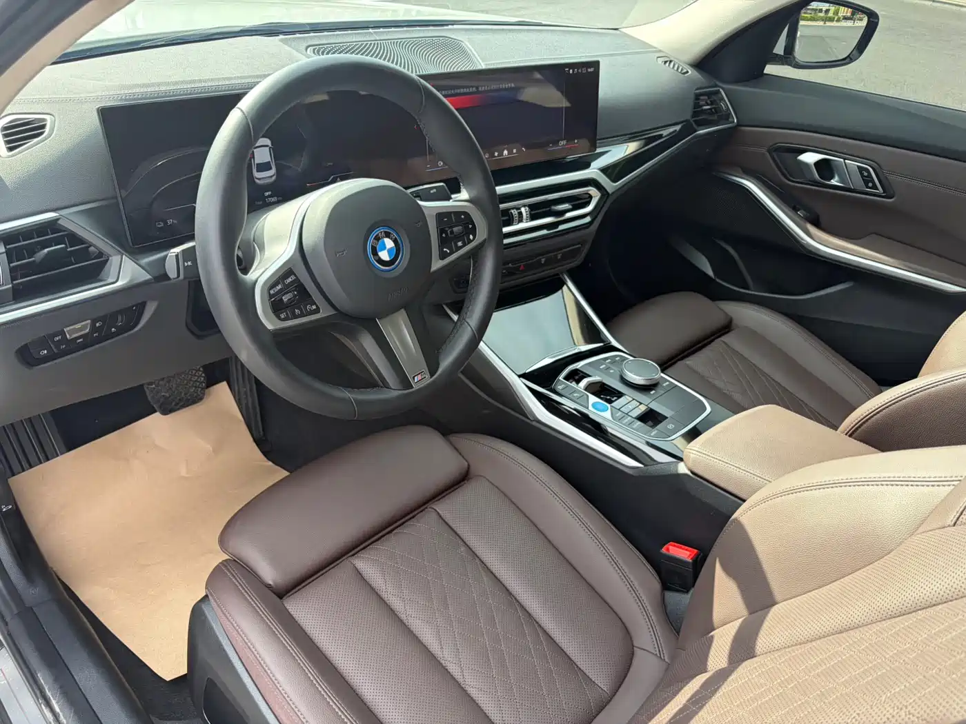 BMW i3 2024 eDrive 35 L фото 6