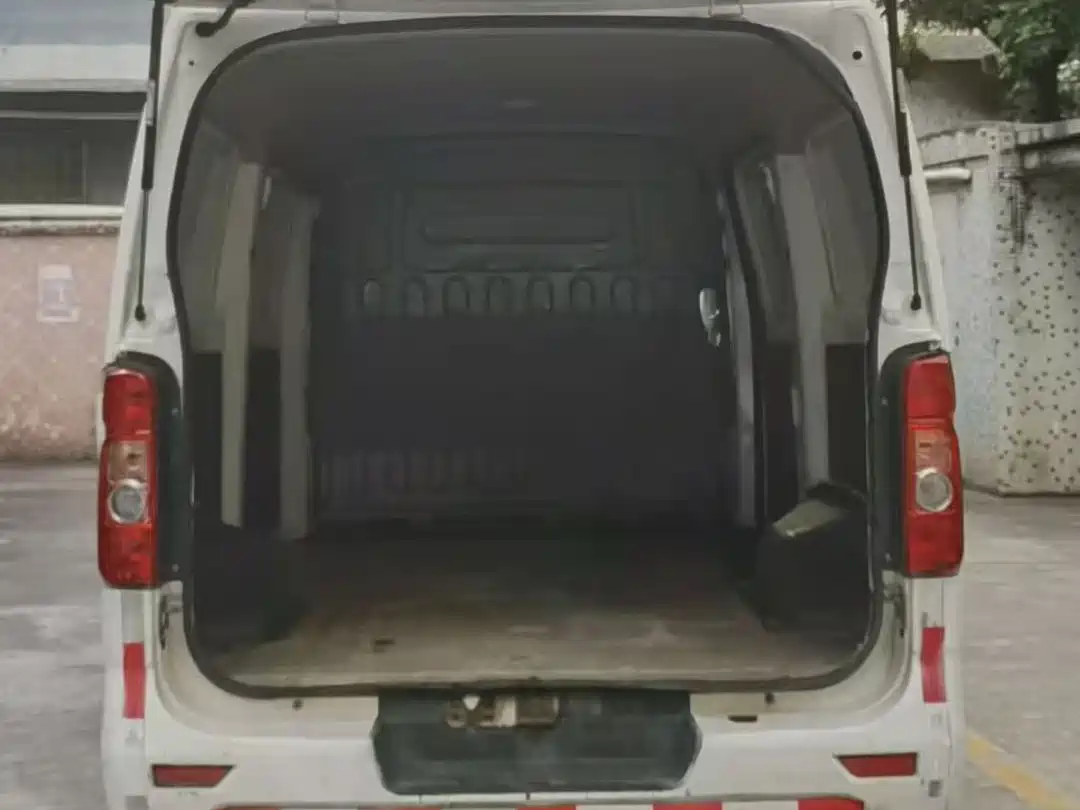 CHANGAN CHANGAN RUIXING EM80