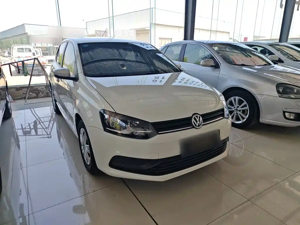 Volkswagen Polo 2018 1.5L Auto Safe Drive фото 4