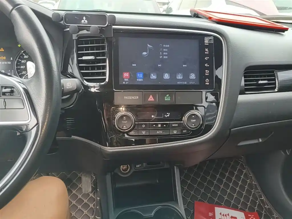 Mitsubishi Outlander 2016 2.4L 4WD Elite Edition 5-seater фото 13