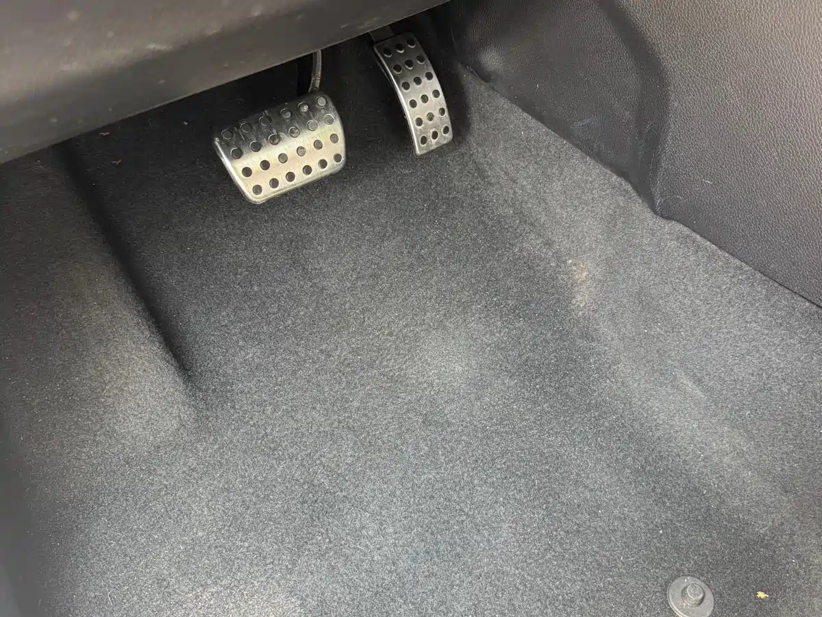 BYD Yuan New Energy 2018 EV360 Smart Connected Cool Edition фото 29
