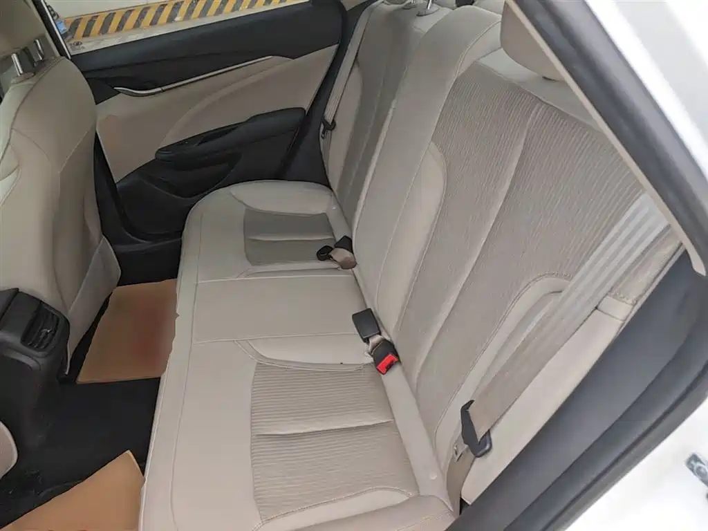 Buick Excelle 2017 15N Manual Elite фото 17