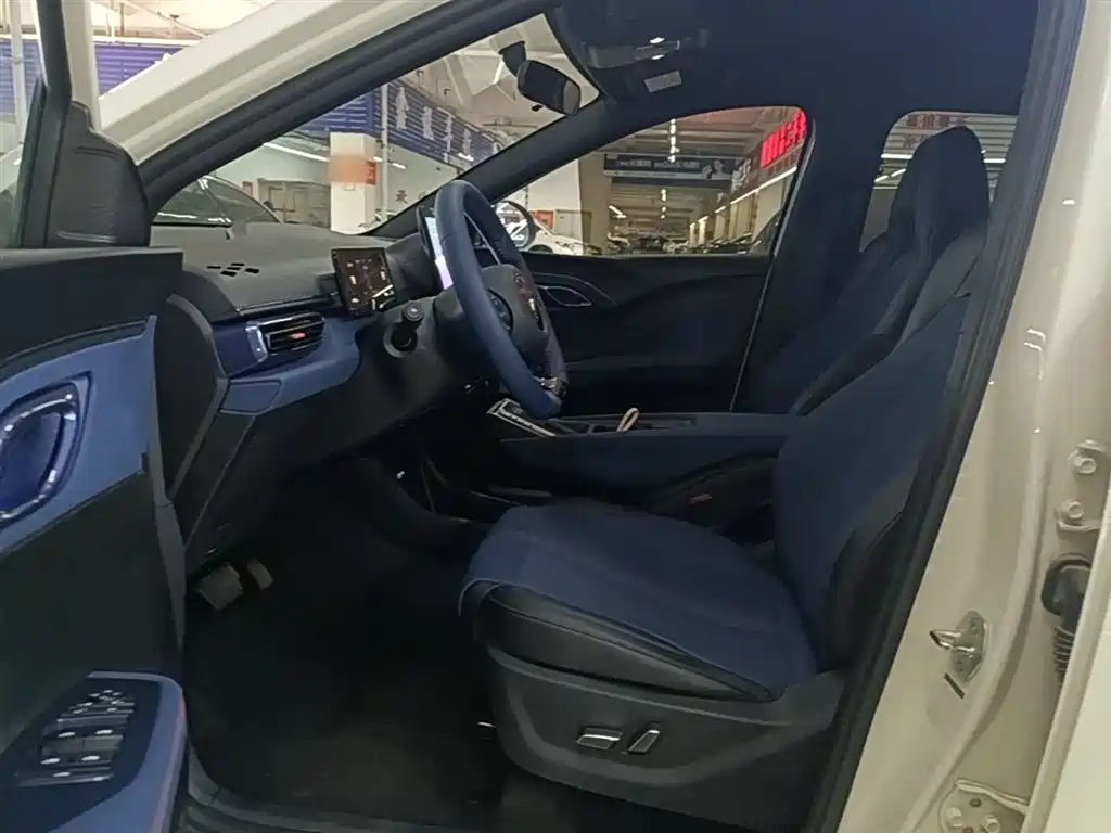 BYD Seagull 2025 305km Freedom фото 15