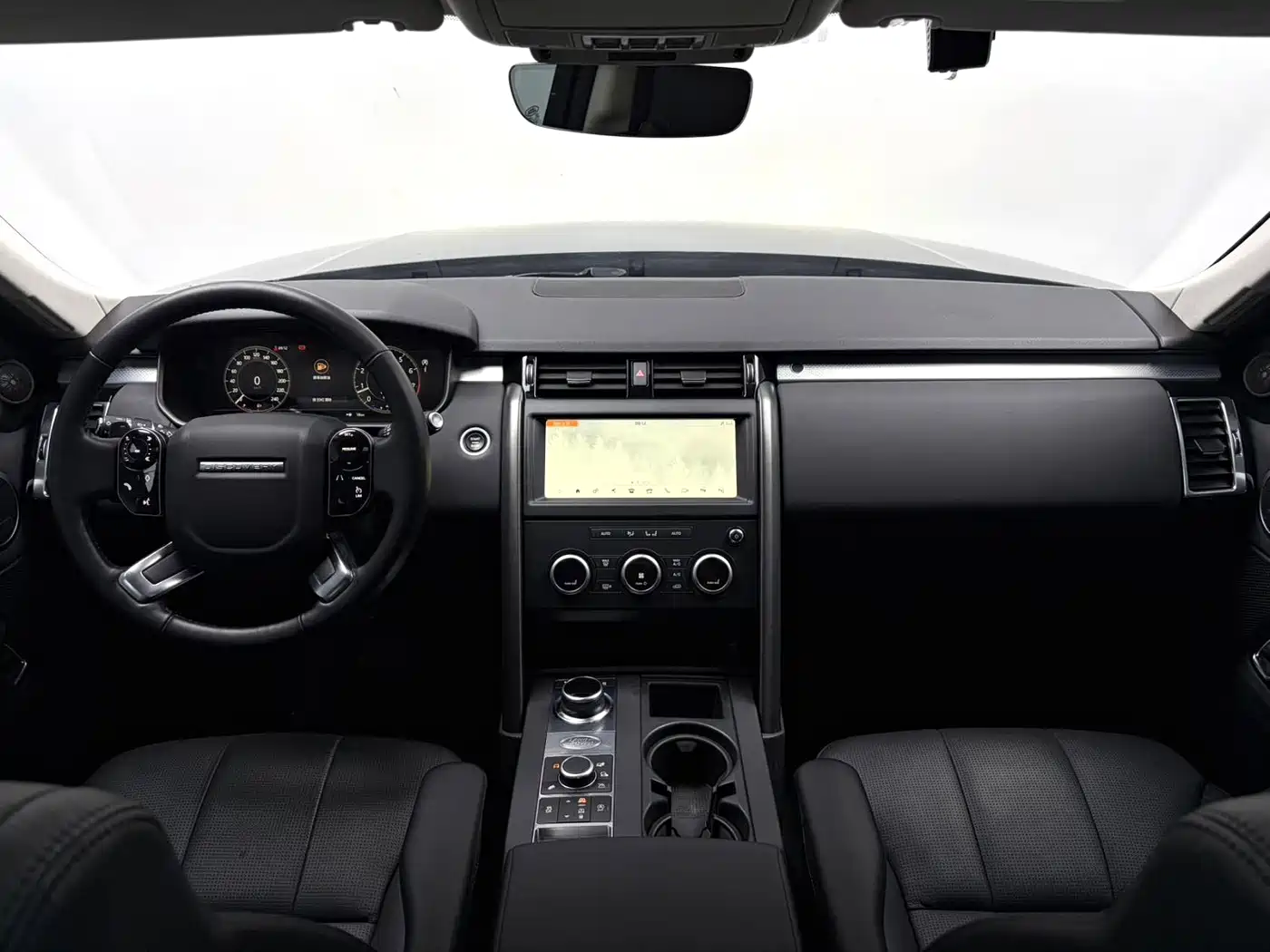 Land Rover Discovery 2020 3.0 SC V6 30th Anniversary Special Edition фото 5
