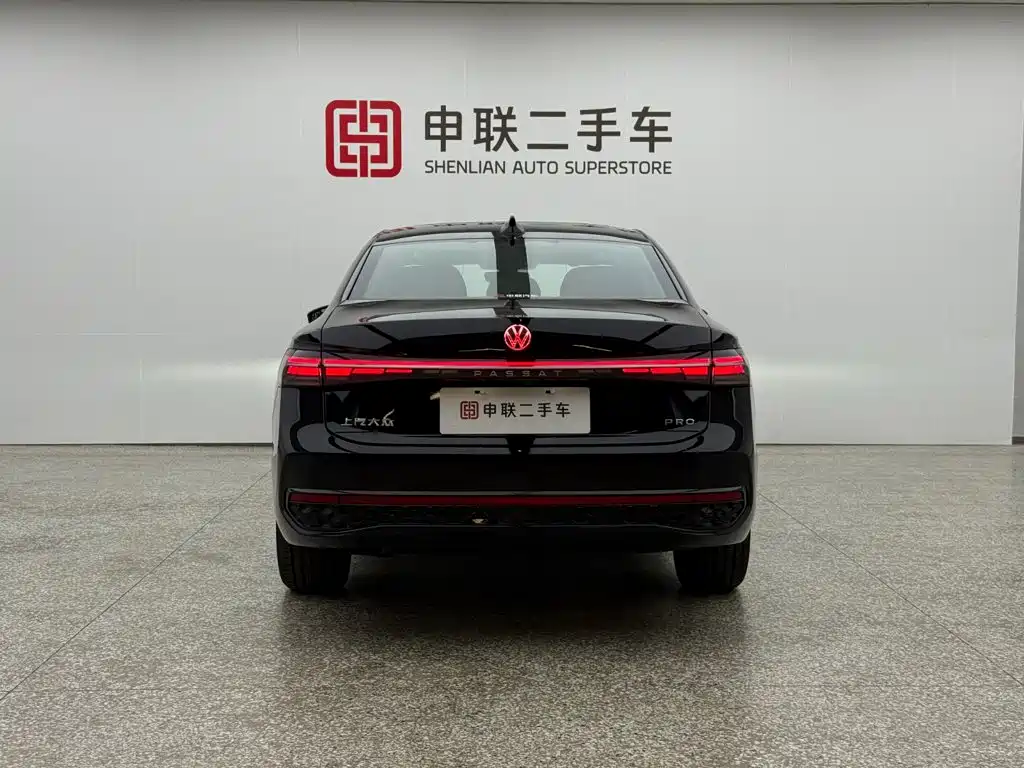 Volkswagen Passat 2025 2025 Pro 380TSI Starlight Dragon Glory Edition