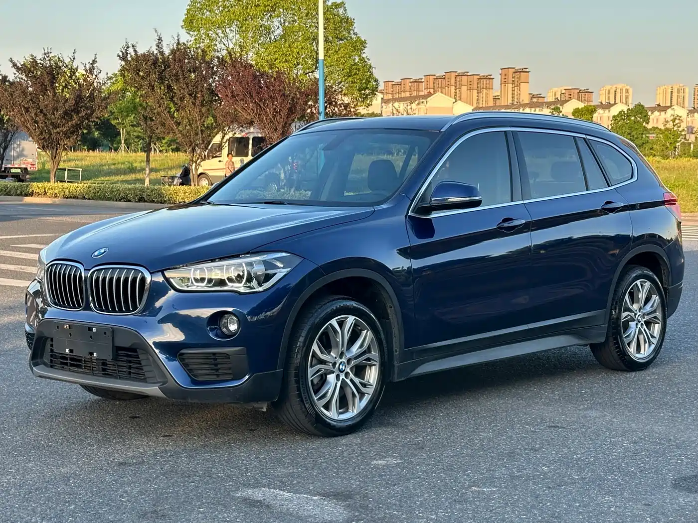 BMW X1 2018 sDrive20Li Leading Model фото 4