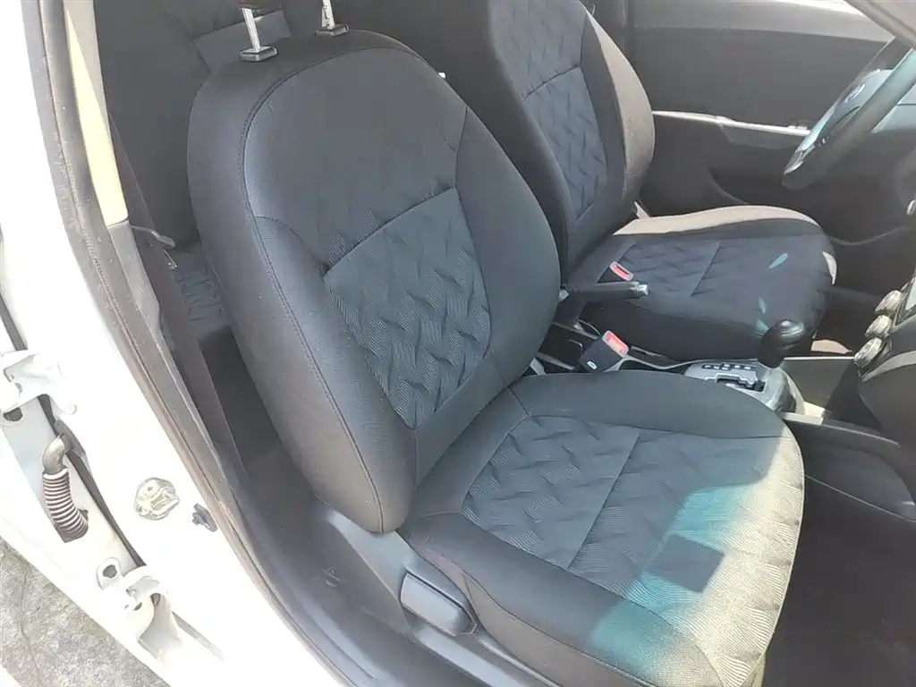 Kia K2 2015 Sedan 1.4L AT GLS фото 25