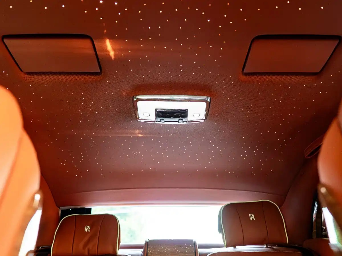 Фото 13 - Rolls-Royce Phantom