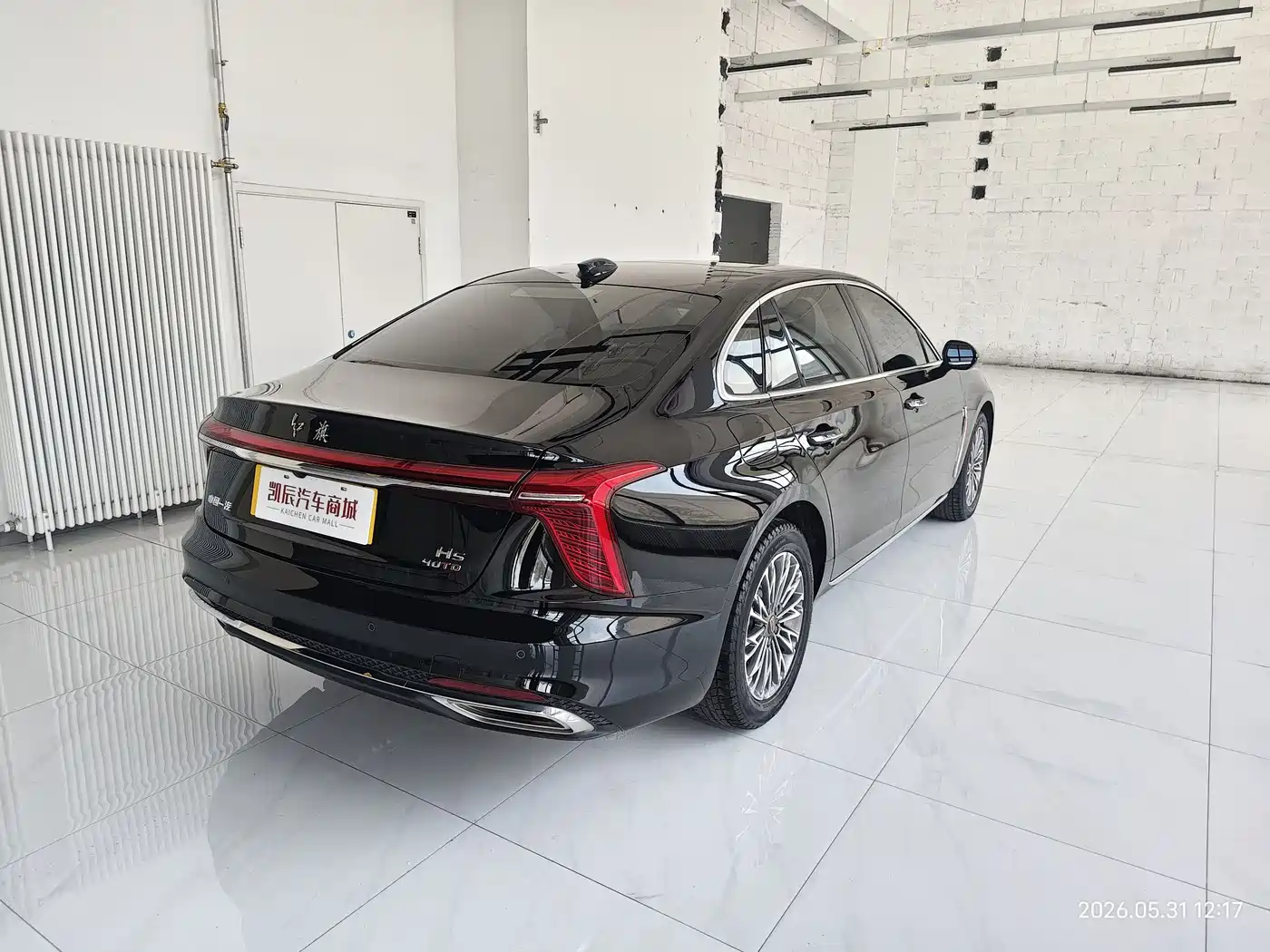 Hongqi H5 2025 1.5T DCT Flag Rhythm 500,000 Units Memorial Edition фото 5