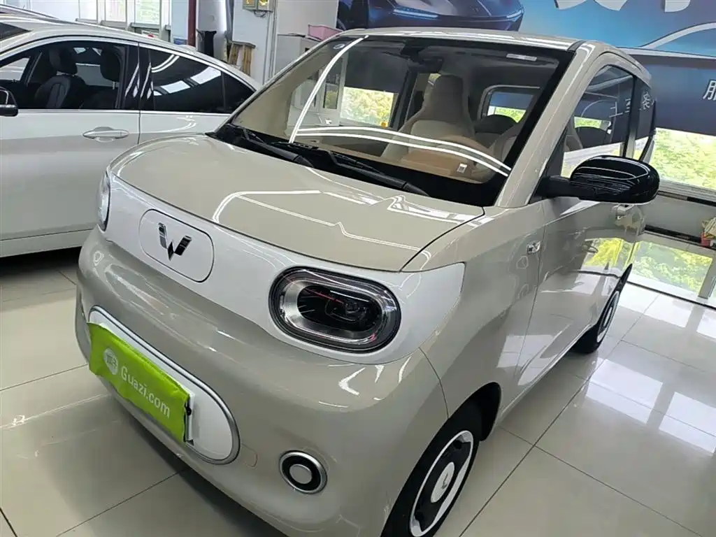 WULING AUTOMOBILE HONGGUANG MINIEV