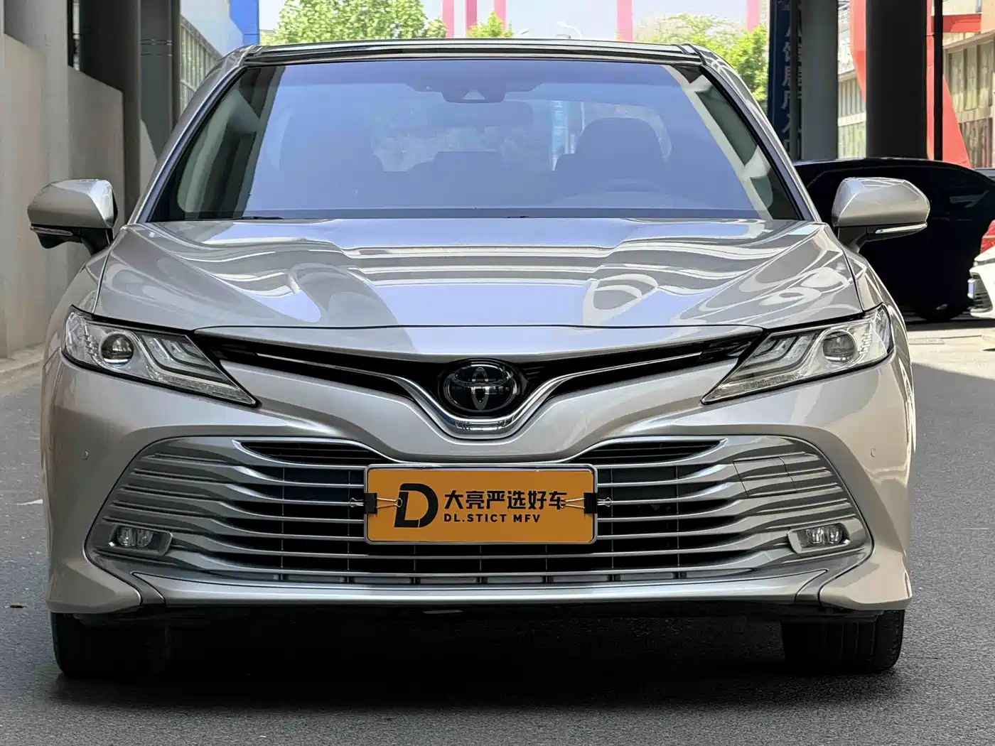 Toyota Camry 2019 2.5G Luxury (China V) фото 2
