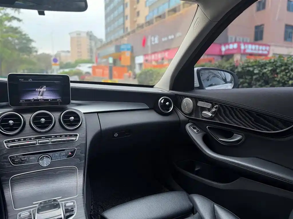 Mercedes-Benz C-Class 2018 C 200 L Sport Achievement Special Edition фото 9