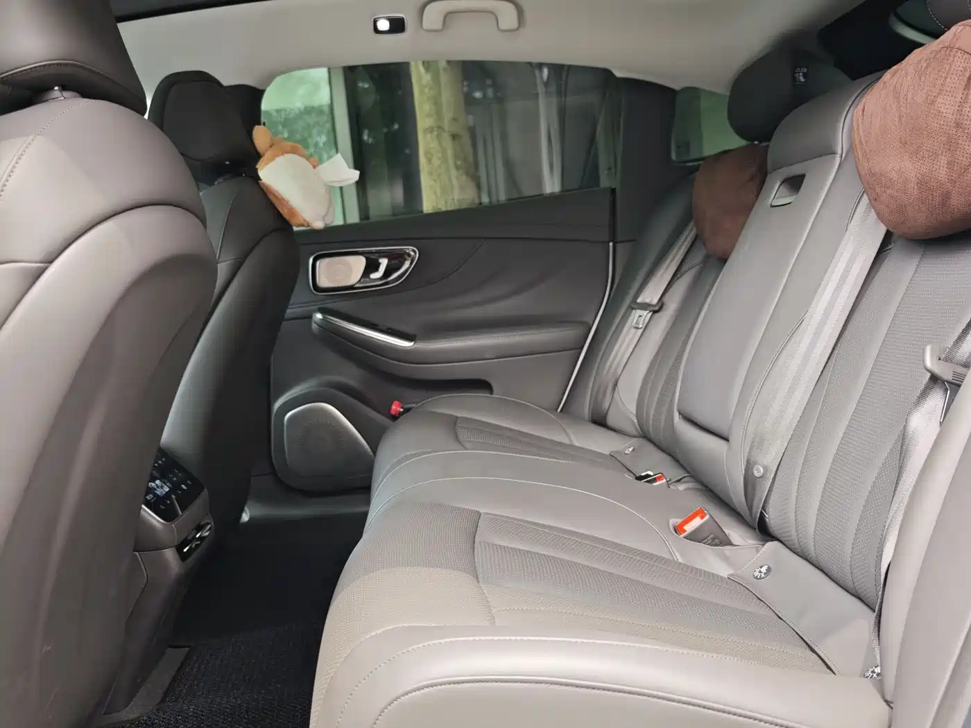Roewe Rising Auto F7 2023 Advanced Edition фото 6