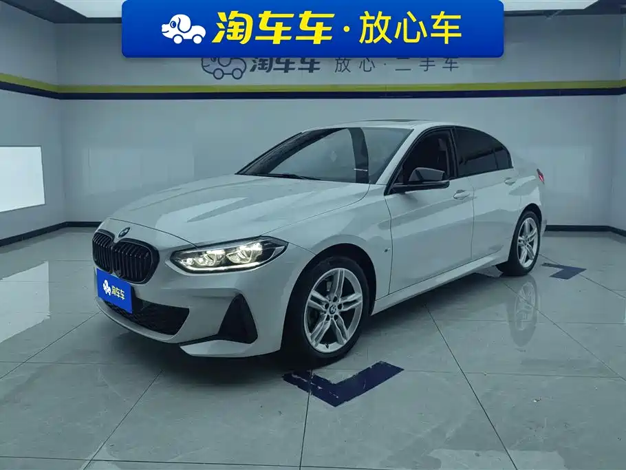 BMW 1 Series 2021 Facelift 120i M Sport Shadow Edition