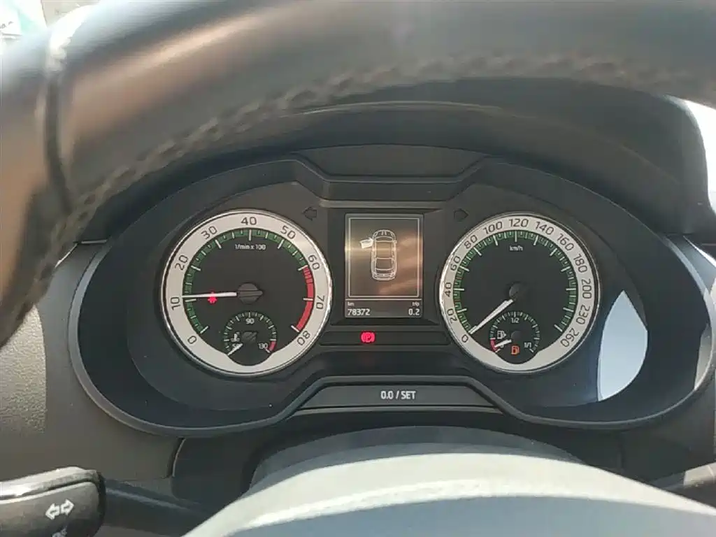 Škoda Octavia 2018 TSI230 DSG Luxury Edition фото 12