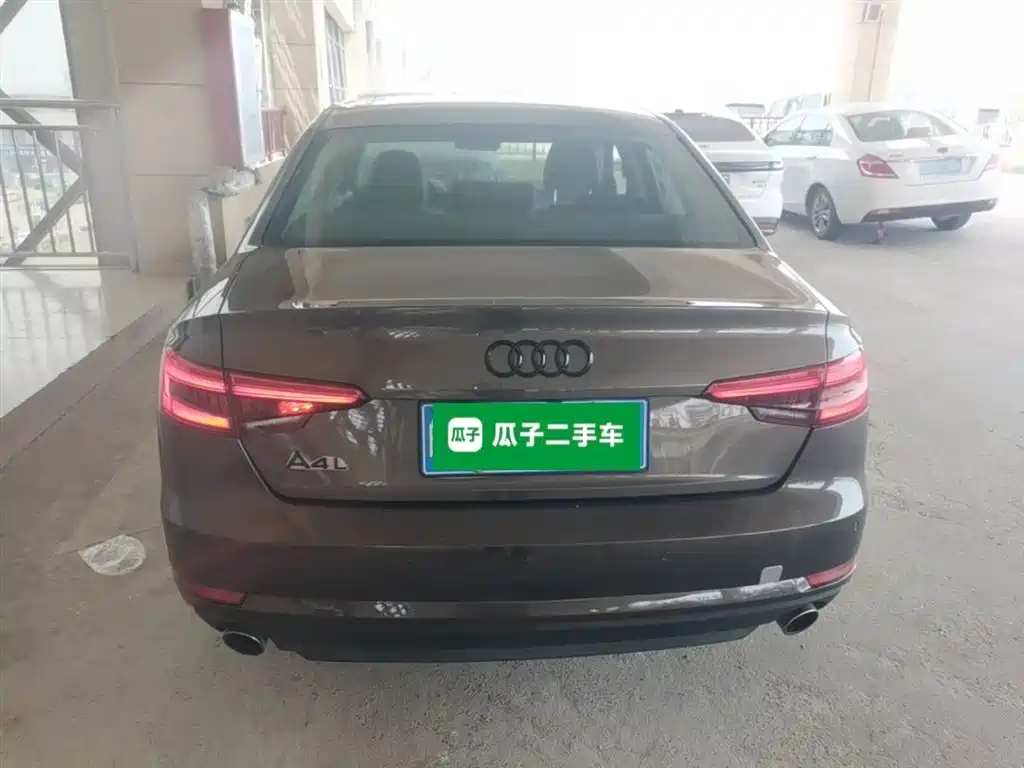 Audi A4L 2017 40 TFSI Fashion Edition фото 6