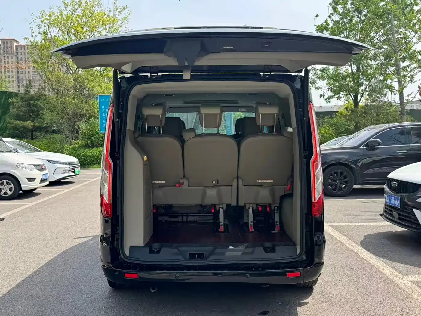 Ford Tourneo 2020 Facelift 2.0T Automatic Business Class фото 16