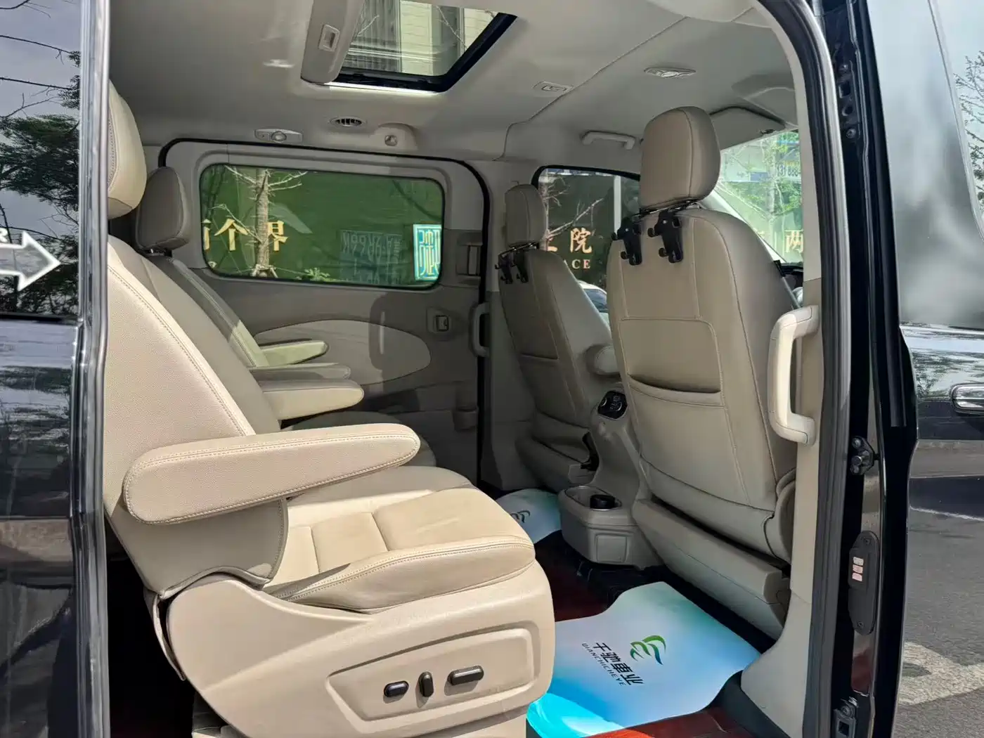 Ford Tourneo 2020 Facelift 2.0T Automatic Business Class фото 8