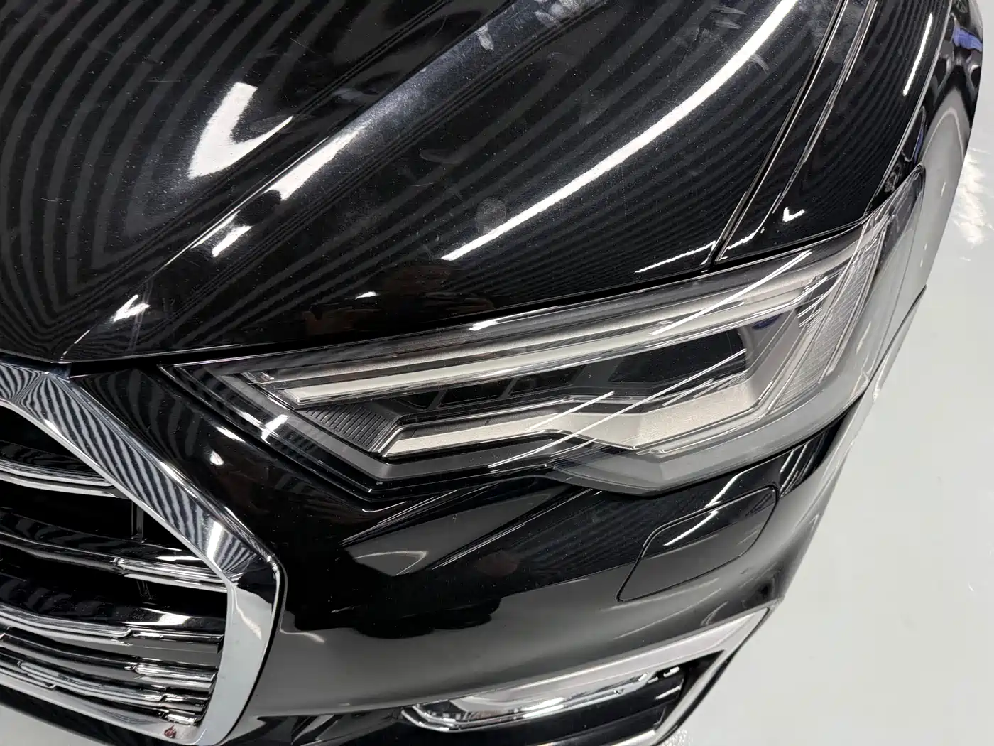 Audi A6L 2023 40 TFSI Luxury Dynamic фото 11